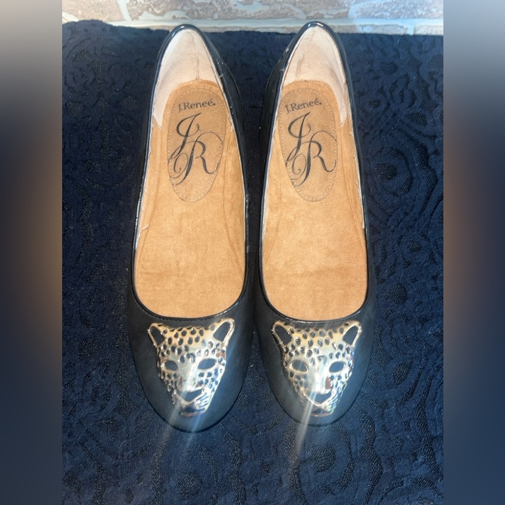 J.Renee Black suede with patent leather and leopard head gold embellishment